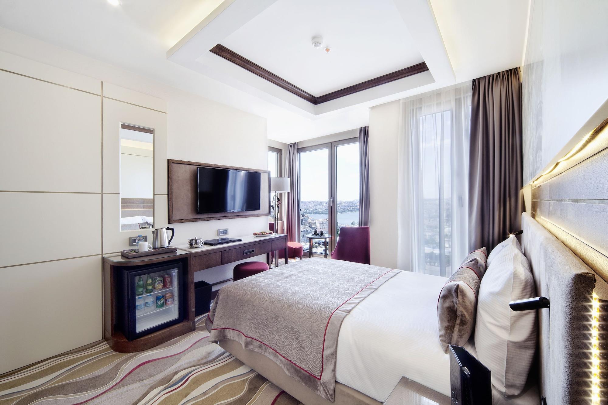 Otel Grand De Pera 4*